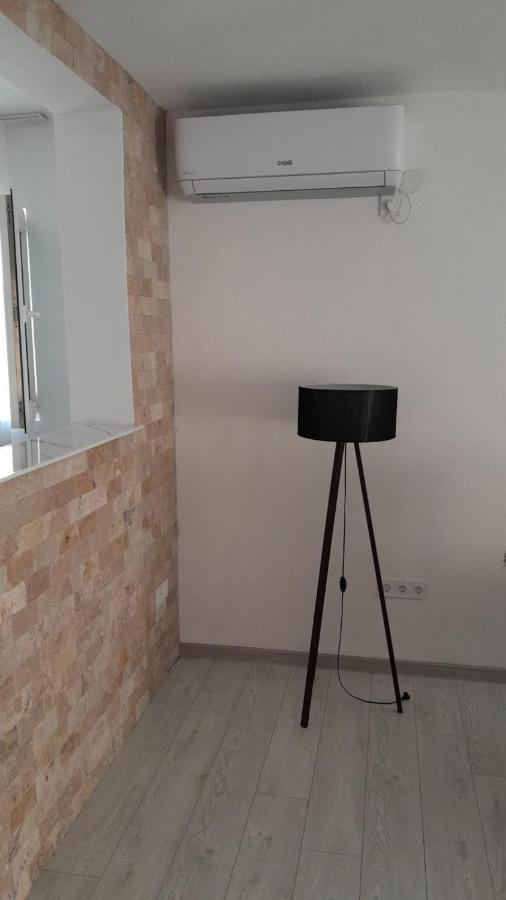 Bonaca - Bar Apartment Luaran gambar